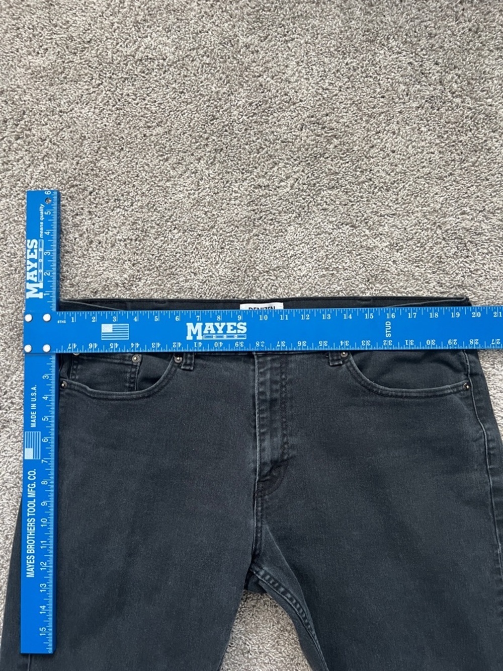 DENIZEN from Levi's Men's 285 Relaxed Fit Black Straight-Leg Jeans - Size 38x30 - Picture 7 of 10